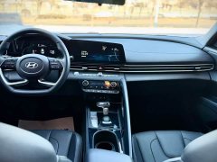 Hyundai Elantra 1.5L CVT Luxury - ფოტო 19