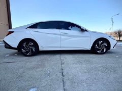 Hyundai Elantra 1.5L CVT Luxury - ფოტო 7