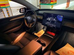 Tesla Model Y Long Range All-Wheel Drive - ფოტო 5