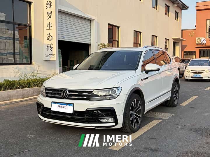Volkswagen Tiguan L 330TSI Automatic FWD R-Line Comfort Edition - ავტომობილი ჩინეთიდან