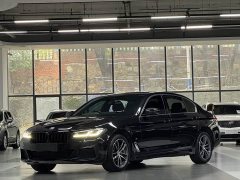 BMW 5 Series 525Li M Sport Package - ფოტო 1