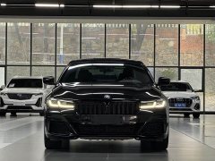 BMW 5 Series 525Li M Sport Package - ფოტო 2