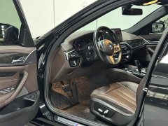 BMW 5 Series 525Li M Sport Package - ფოტო 4