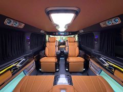Toyota HIACE 3.5L Automatic - ფოტო 11