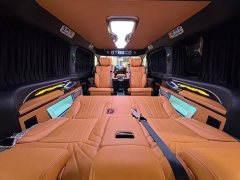 Toyota HIACE 3.5L Automatic - ფოტო 12