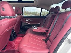 BMW 3 Series 320Li M Sport Package - ფოტო 16