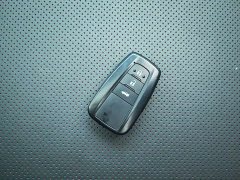 Toyota Corolla 1.8L CVT Sport - ფოტო 11