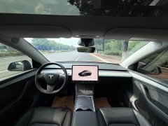 Tesla Model Y Rear-Wheel Drive - ფოტო 15