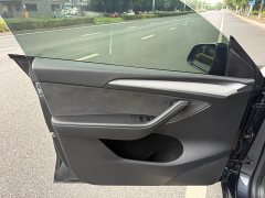 Tesla Model Y Rear-Wheel Drive - ფოტო 9