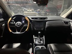Nissan Qashqai 2.0L CVT XV Premium Luxury - ფოტო 6