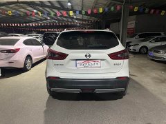 Nissan Qashqai 2.0L CVT XV Premium Luxury - ფოტო 8