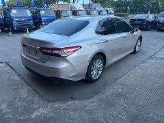 Toyota Camry 2021 2.0G Luxury - ფოტო 4
