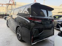 Toyota Vellfire Crown Hybrid 2.5L Graphite Gold Edition - ფოტო 3