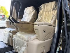 Toyota Alphard Hybrid 2.5L Premium Gold Edition - ფოტო 15