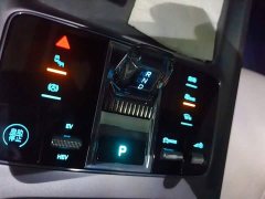BYD Dolphin DM-i 1.5L 121km Luxury - ფოტო 16