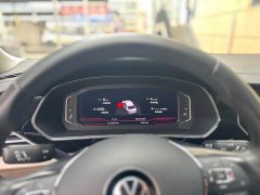 Volkswagen Passat 330TSI Luxury - ფოტო 12