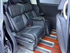 Honda Elysion 2019 2.0L Hybrid Luxury - ფოტო 4