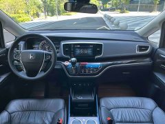 Honda Odyssey 2019 2.0L Sharp Luxury Edition - ფოტო 5