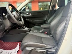 Honda Vezel 1.5L CVT Tech Edition - ფოტო 10