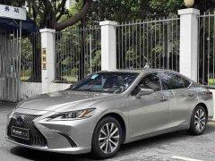 Lexus ES 2021 300h Excellence - ფოტო 1