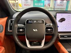Li Auto L7 2024 Pro - ფოტო 17