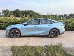Deepal L07 2025 230 Ultra Qiankun ADS SE EREV - ფოტო 4
