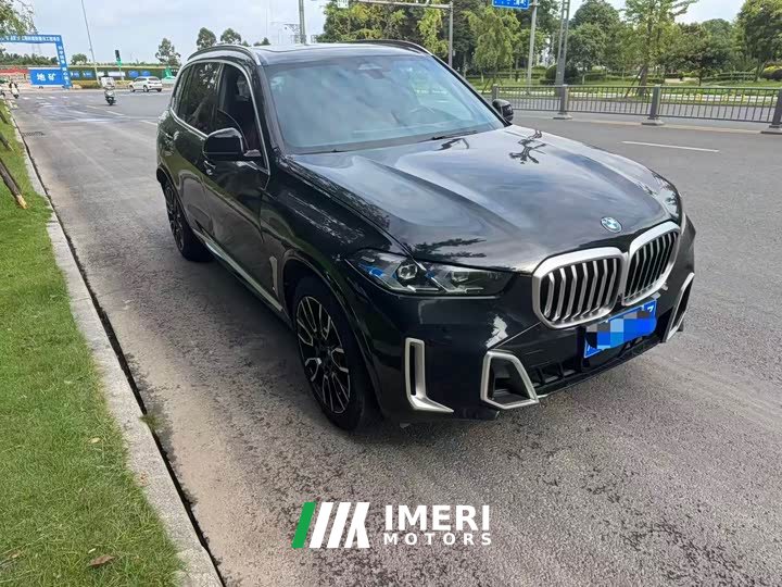 BMW X5 xDrive 40Li M Sport Midnight Edition Package - ავტომობილი ჩინეთიდან