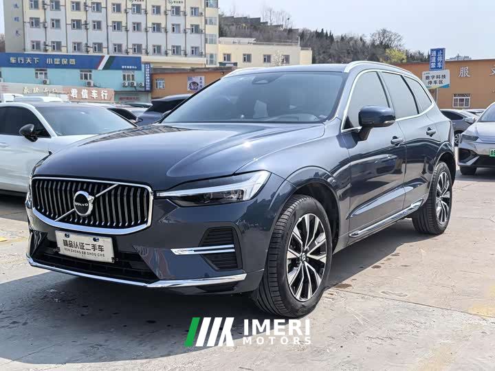 Volvo XC60 B5 AWD Smart Remote Luxury Edition