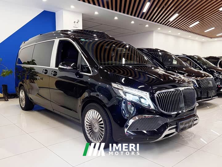 Mercedes-Benz V-Class V 260 L Long Wheelbase Luxury Edition