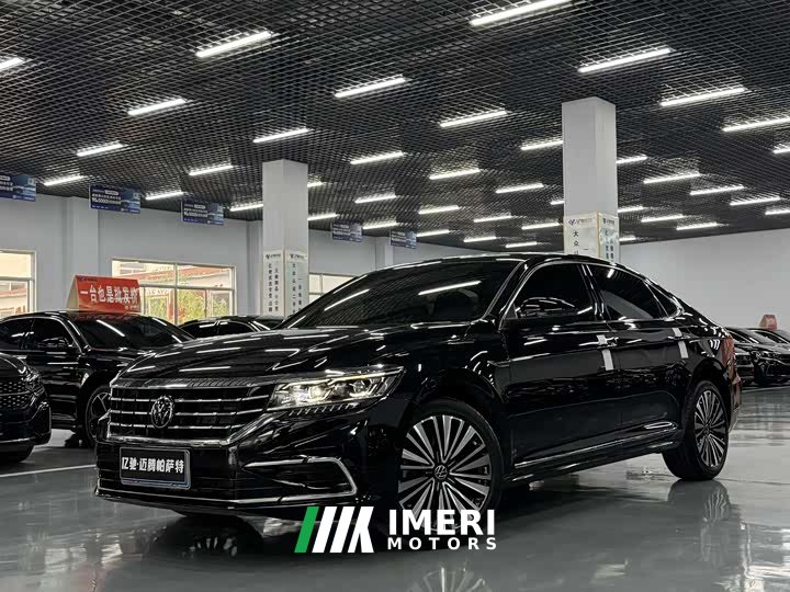 Volkswagen Passat 330TSI Luxury - ავტომობილი ჩინეთიდან