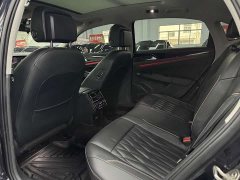 Volkswagen Passat 330TSI Luxury - ფოტო 4