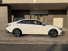 Hyundai Elantra 2023 1.5L CVT GLX Elite - ფოტო 5