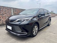 Toyota Sienna 2024 2.5L Hybrid AWD Premium - ფოტო 1