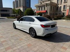 BMW 3 Series 325Li M Sport Package - ფოტო 9