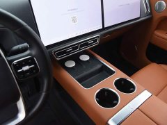 Li Auto L9 2023 Pro - ფოტო 13