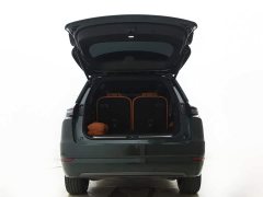 Li Auto L9 2023 Pro - ფოტო 19