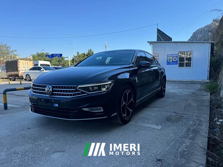 Volkswagen Magotan 2 Million Units Commemorative Edition 330TSI DSG Leading Version