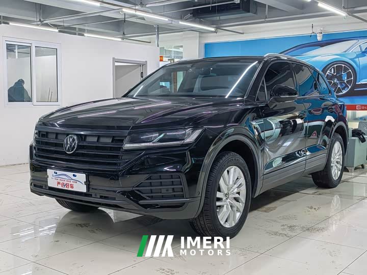 Volkswagen Touareg 2.0TSI Navigator Special Edition - ავტომობილი ჩინეთიდან