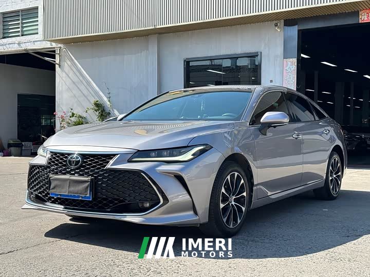 Toyota Avalon 2.5L Luxury