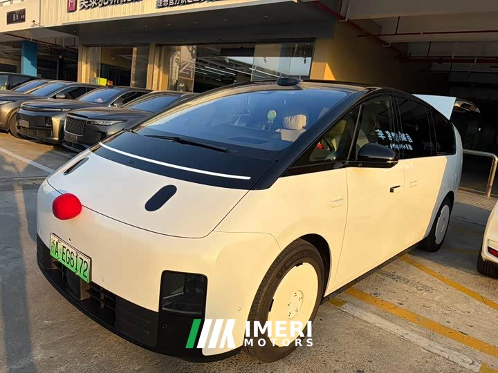 Li Auto MEGA Home Family Edition - ავტომობილი ჩინეთიდან