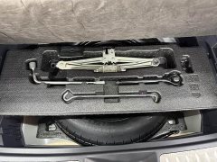 Toyota Veza Dual Engine 2.5L CVT AWD Premium - ფოტო 7