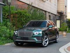 Bentley Bentayga 4.0T V8 - ფოტო 1