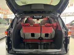 Toyota Gravia 2.5L Hybrid Comfort Edition - ფოტო 17
