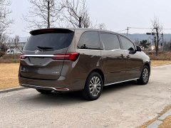 Buick GL8 2023 Land Business Class Comfort Edition - ფოტო 16
