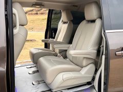 Buick GL8 2023 Land Business Class Comfort Edition - ფოტო 9