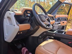 Land Rover Defender 110 3.0T P400 Dark Edition - ფოტო 8