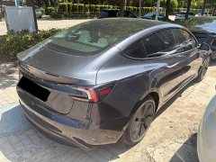 Tesla Model 3 Rear-Wheel Drive - ფოტო 4
