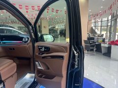 Mercedes-Benz Vito 2.0T Business Edition 7-Seater - ფოტო 6