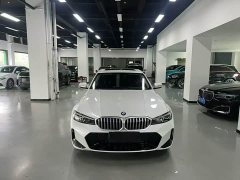 BMW 3 Series 320Li M Sport Package - ფოტო 1