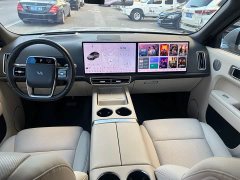 Li Auto L8 Pro - ფოტო 7